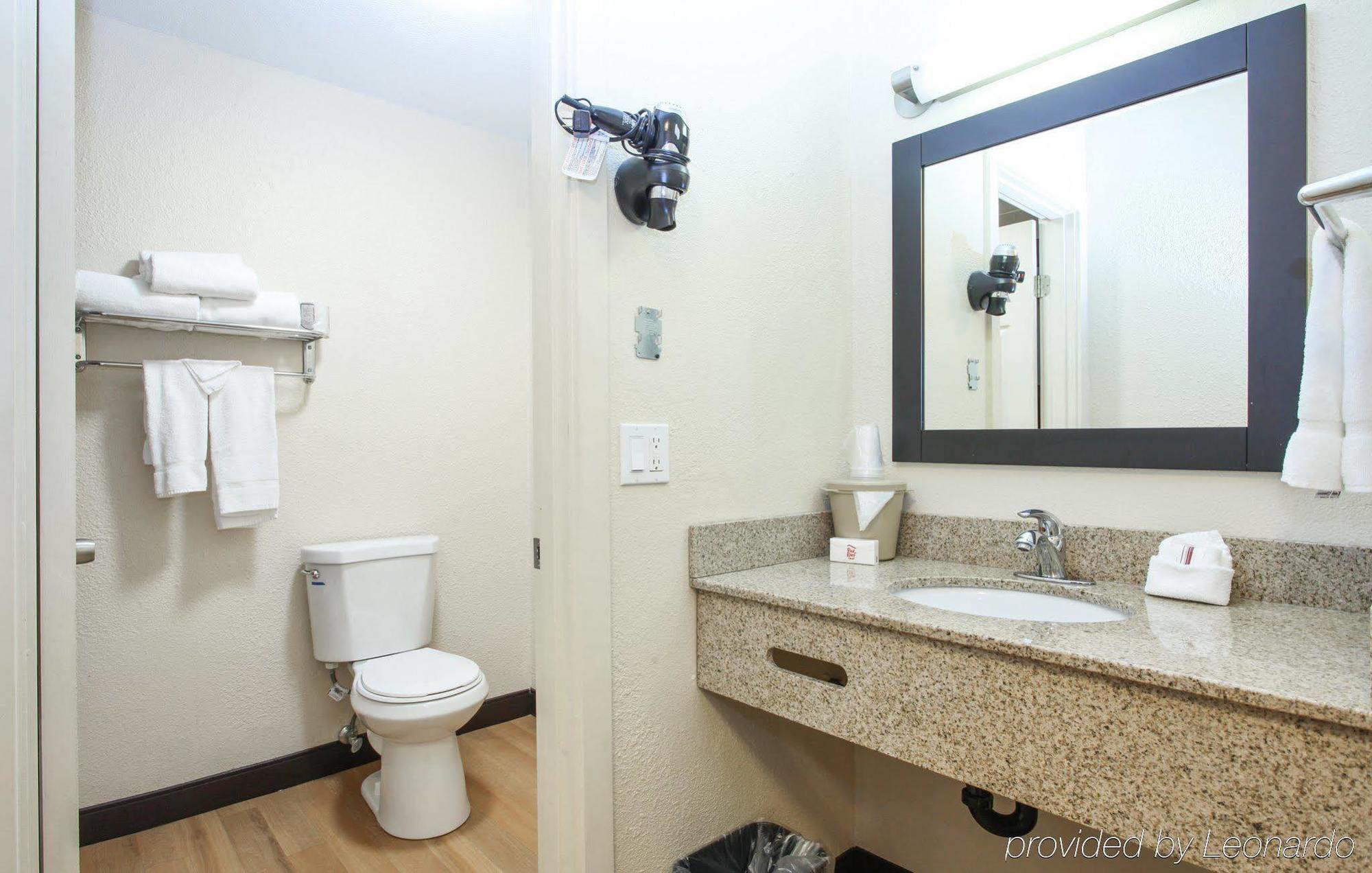 Red Roof Inn Портленд Экстерьер фото
