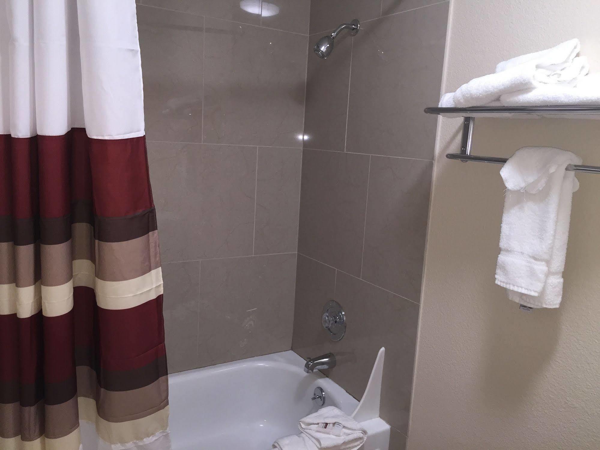 Red Roof Inn Портленд Экстерьер фото